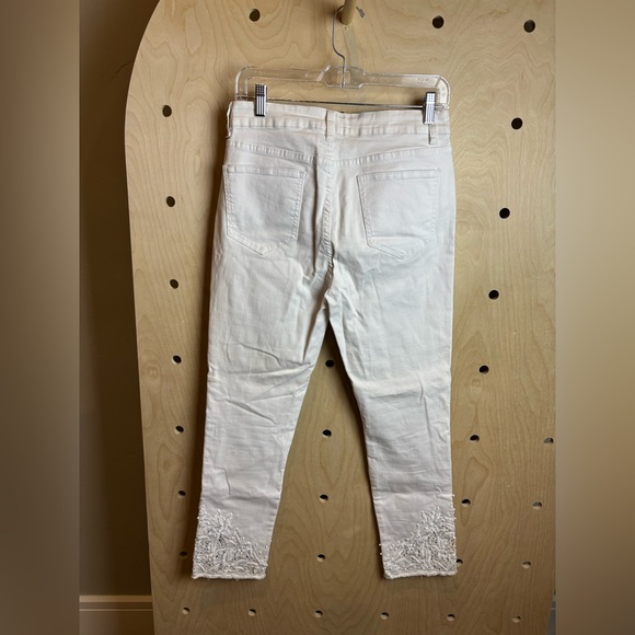 Soft Surroundings Touch of Lace White Jeans Women’s Size 6 - Picture 7 of 7